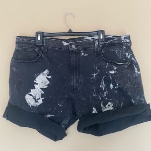 LEVI Shorts Sz. 38x32